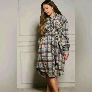 Women’s button up plaid midi dress size S